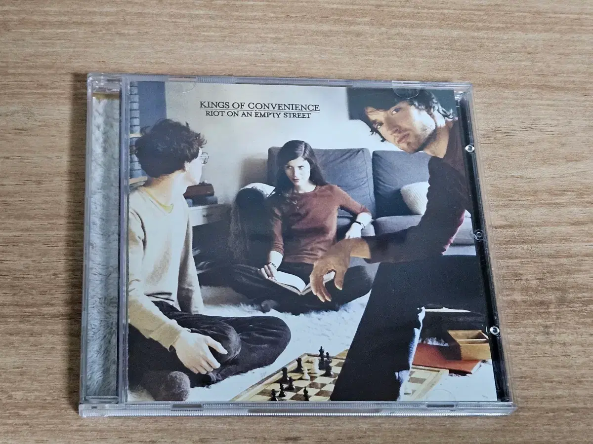 Kings Of Convenience - Riot On An Empty | 브랜드 중고거래 플랫폼